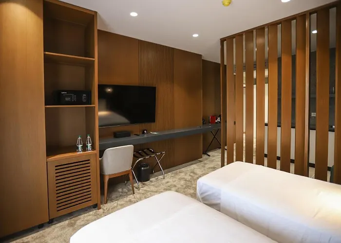 Hotel Urbanin &